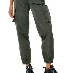 NWT ALO YOGA IT GIRL PANT